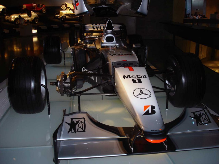 Штутгарт. Макларен-Меседес. Формула 1. Германия - Штутгарт. Фото №14