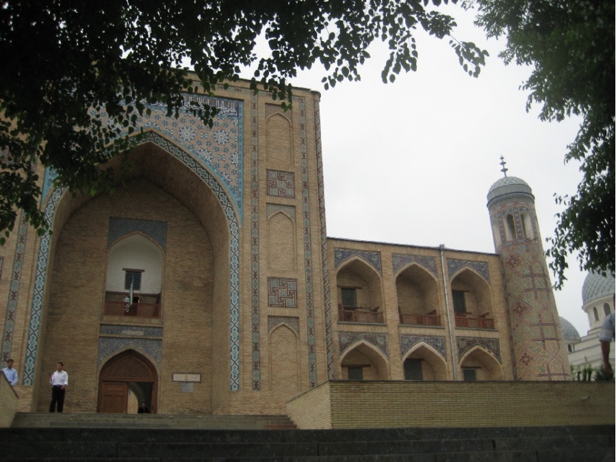 Ташкент. Старая мечеть на Чорсу, напротив бывшей гостиницы Москва Узбекистан - Ташкент. Фото №1